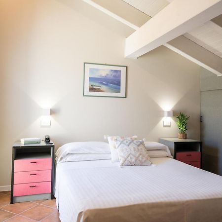 Hotel Bristol Cattolica Dış mekan fotoğraf