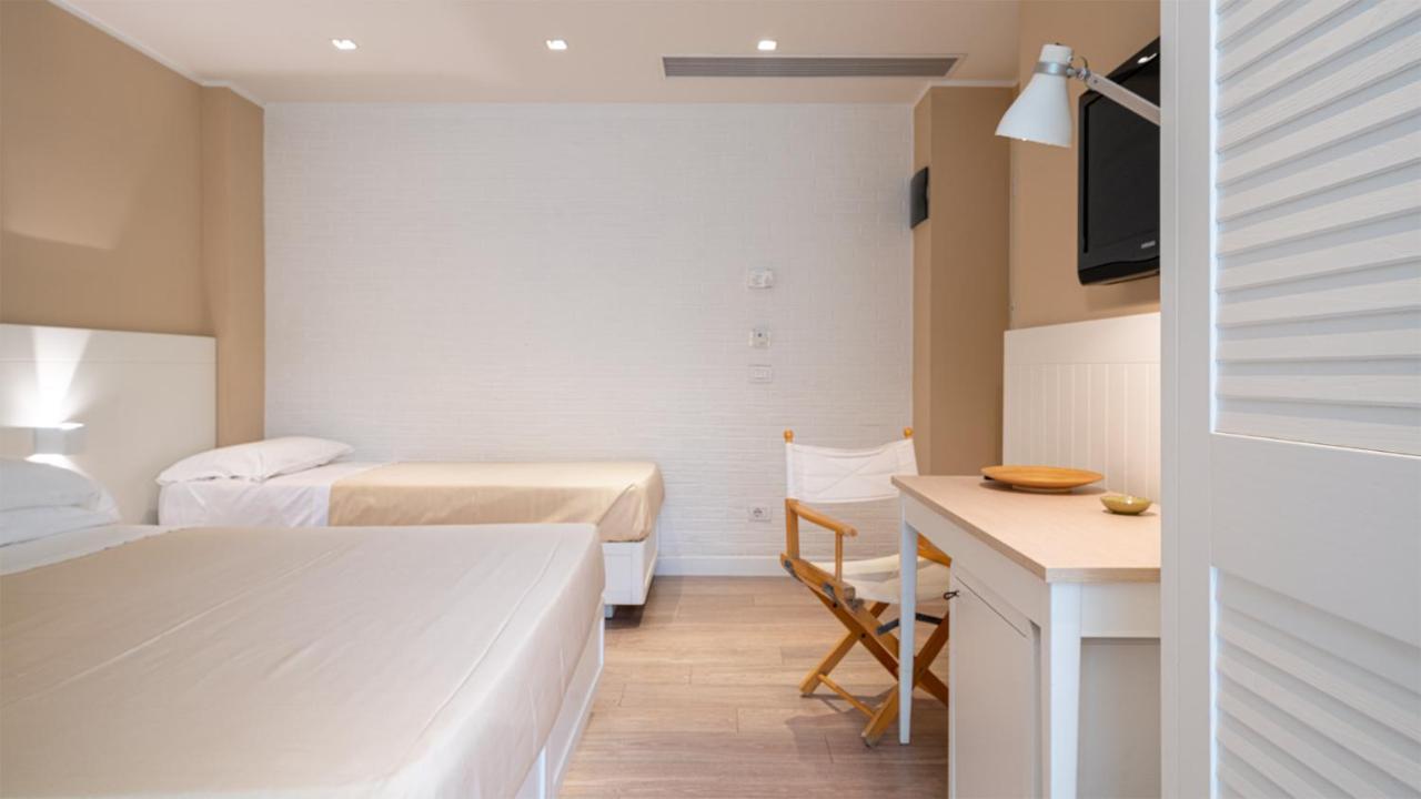 Hotel Bristol Cattolica Dış mekan fotoğraf