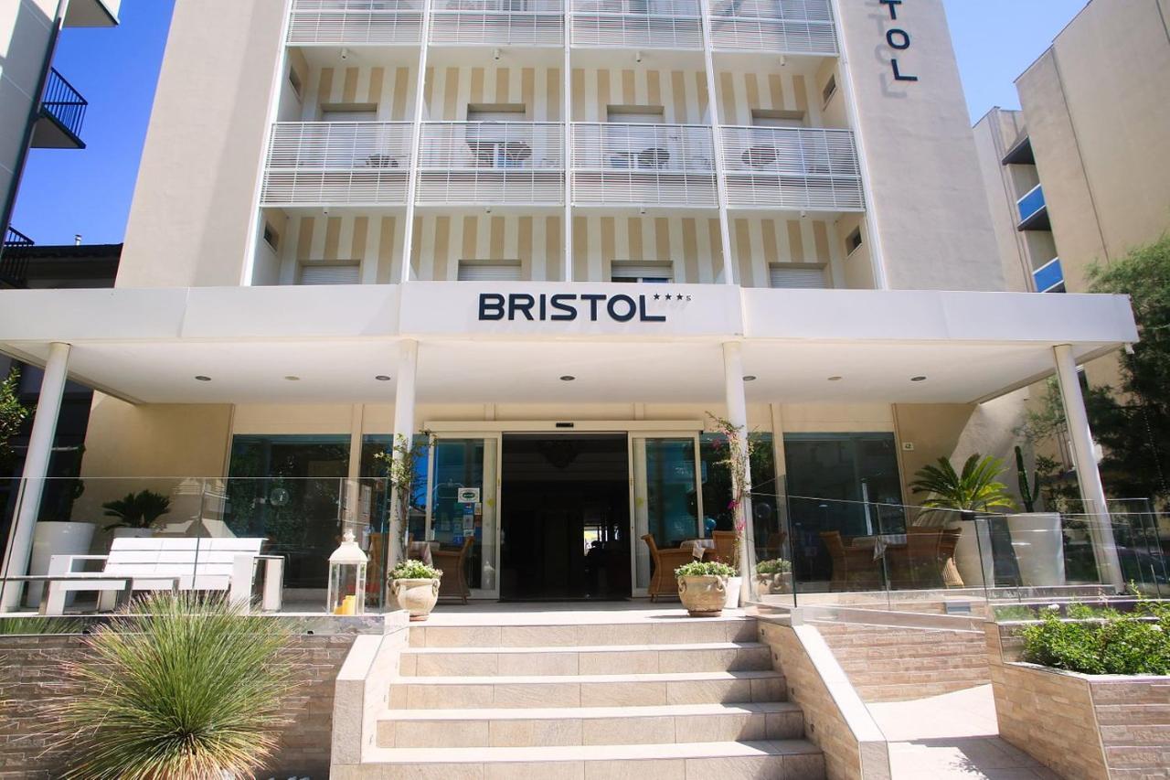 Hotel Bristol Cattolica Dış mekan fotoğraf