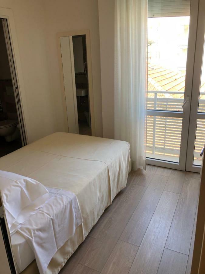 Hotel Bristol Cattolica Dış mekan fotoğraf